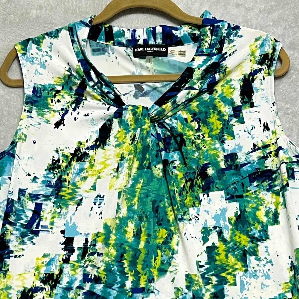 Karl Lagerfeld Paris‎ Twist Neck Sleeveless Blouse Large Abstract Print Top